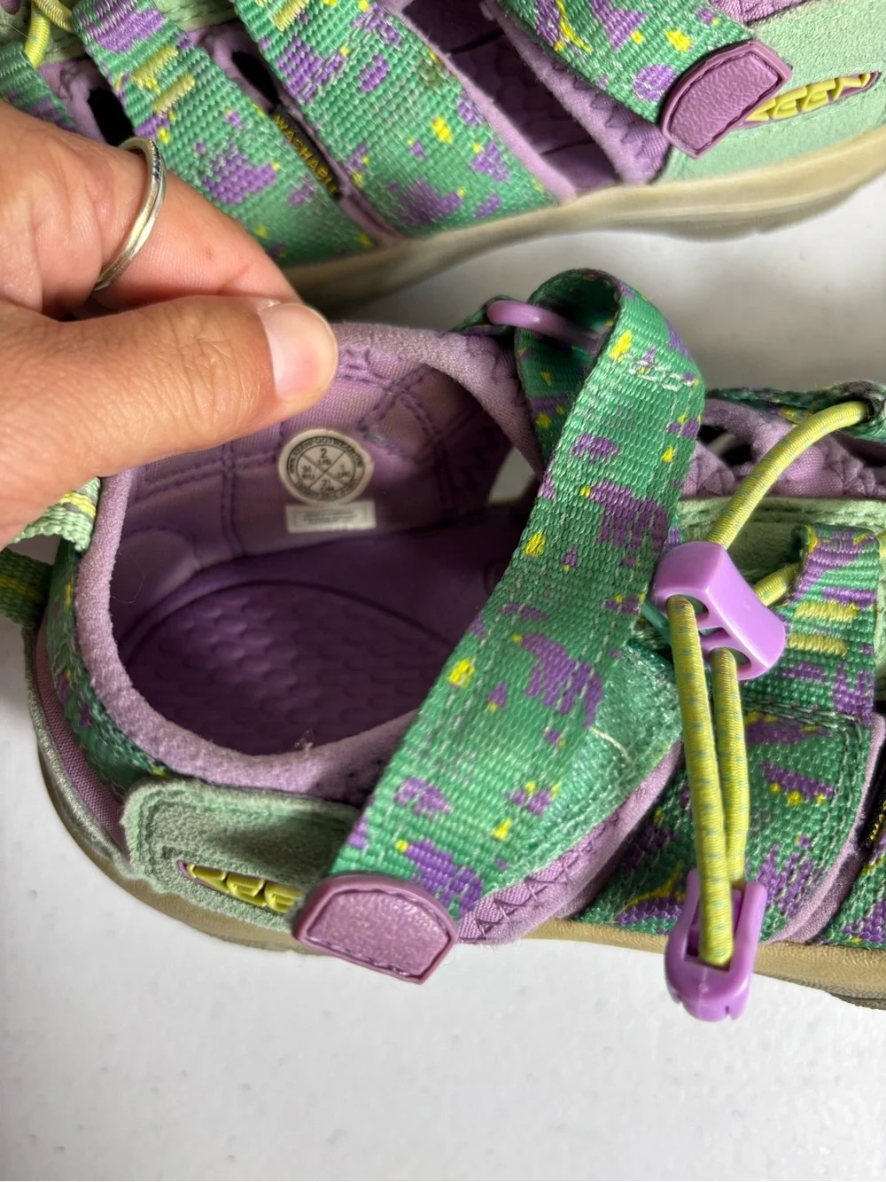 Keen Newport H2 Waterproof Hiking Sandals Purple and Green Youth Size 2